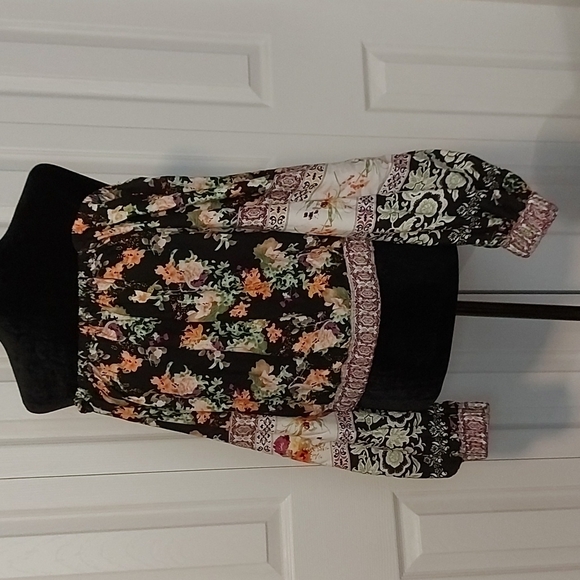 Rachel Roy Cropped Top - Picture 2 of 11